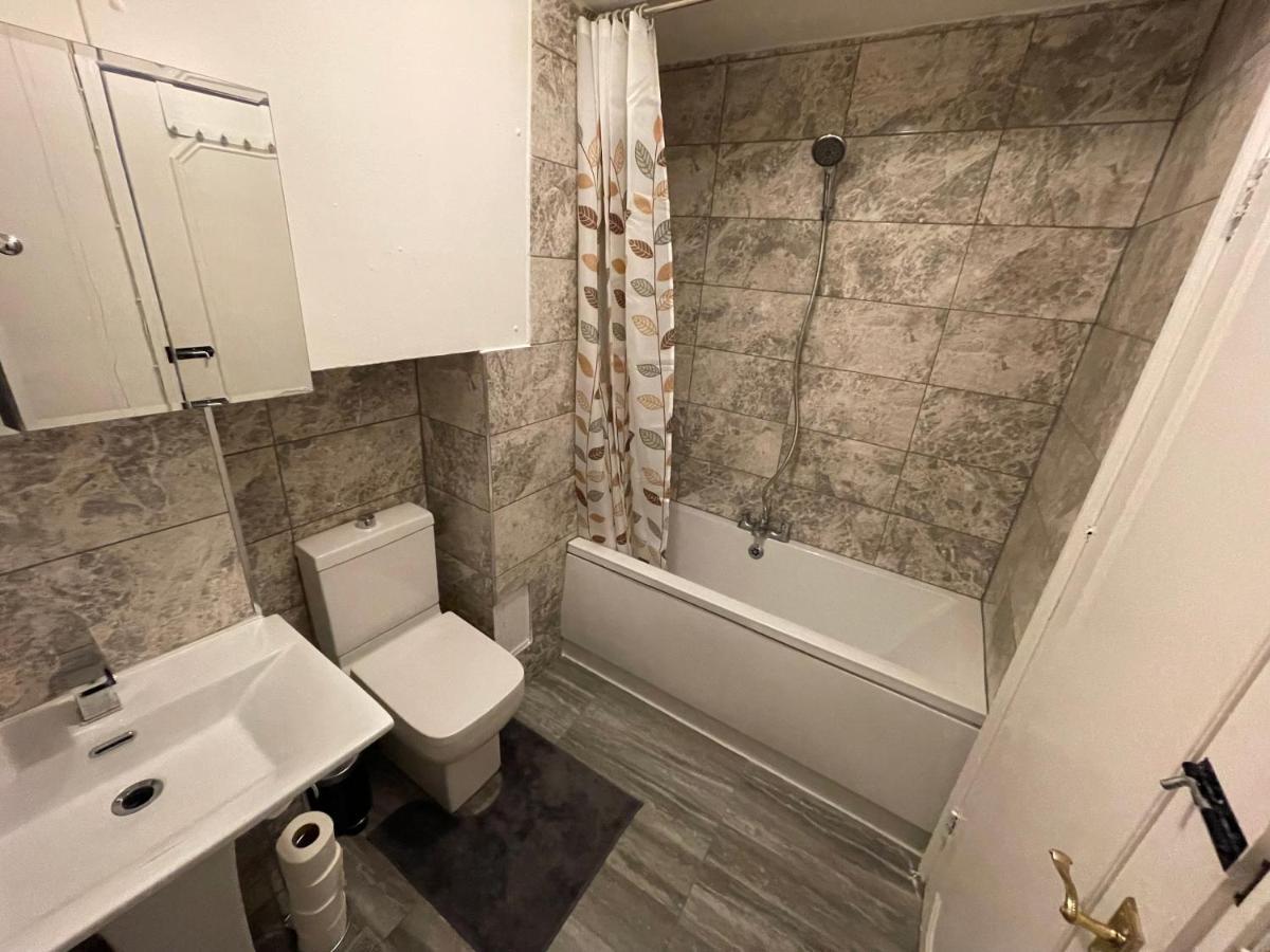 Appartamento Enormous Family Flat Londra
